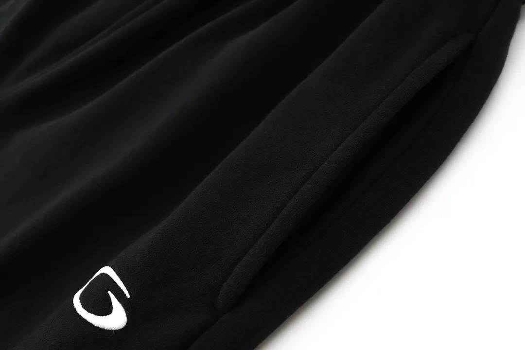 Logo-Embroidered Washed Cotton Sweatpants D24512576 — view 4