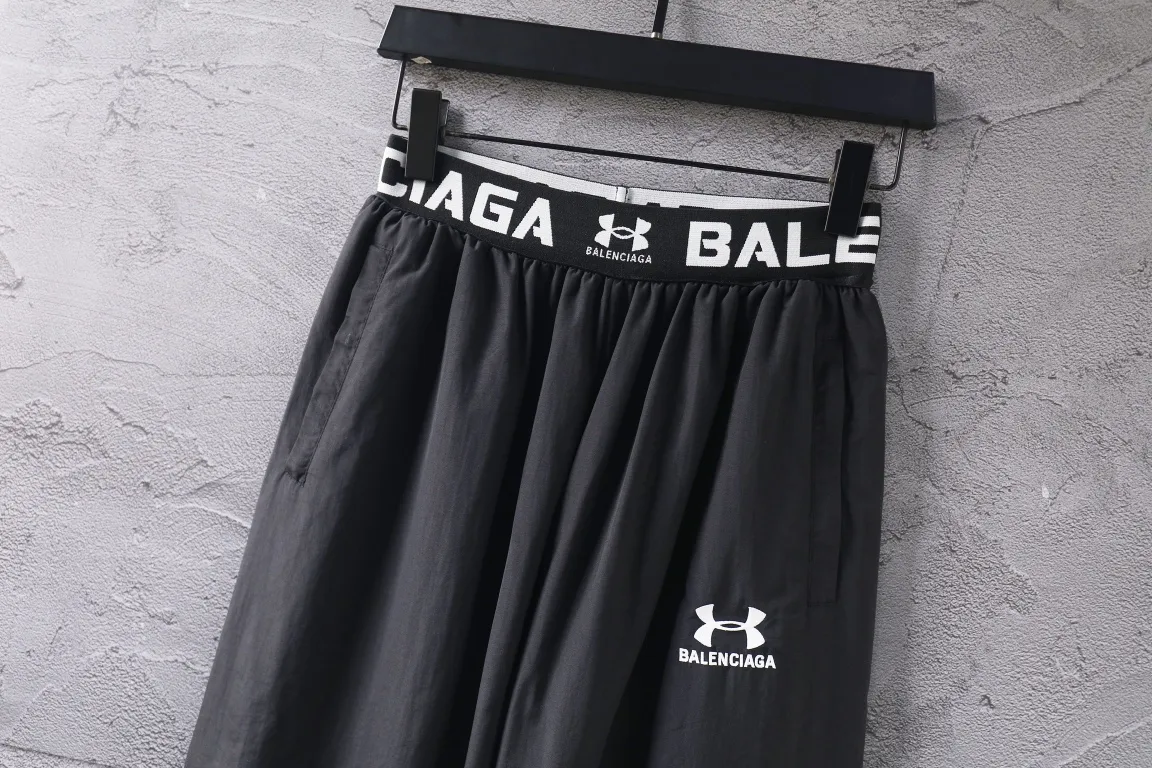 Logo-Print Wide-Leg Shell Track Pants D29912571 — view 5