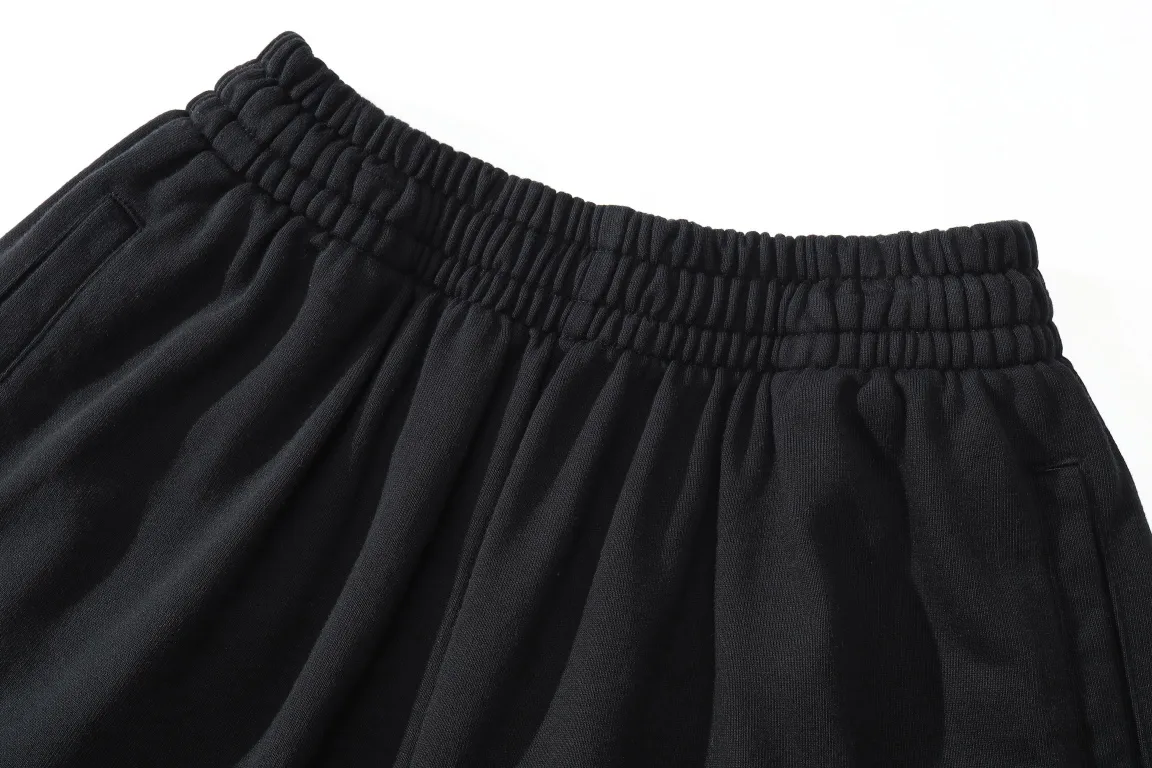 Logo-Embroidered Wide-Leg Sweatpants D26512554 — view 5