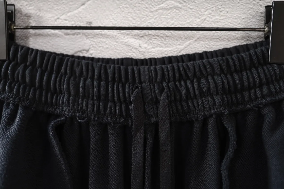 Logo-Embroidered Wide-Leg Sweatpants D26512553 — view 6