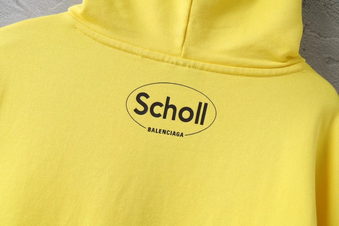 Balenciaga Scholl Logo Print Hoodie D24921333 — view 6