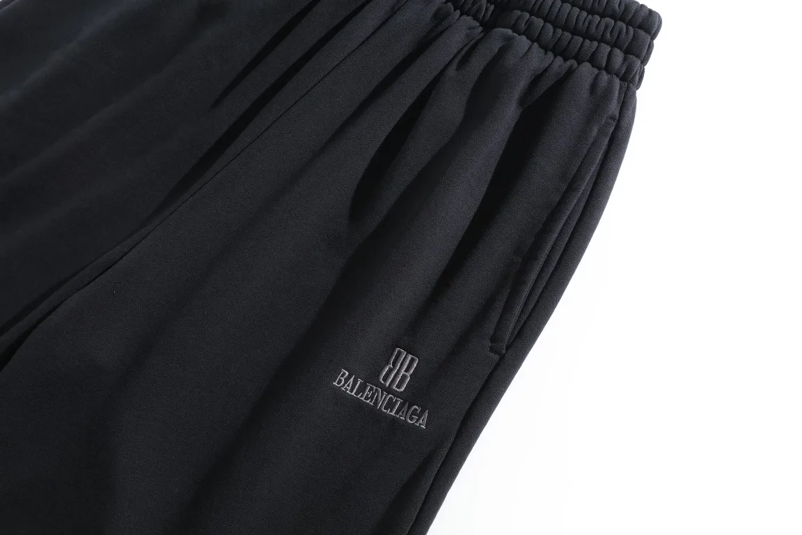Logo-Embroidered Wide-Leg Sweatpants D24912538 — view 5