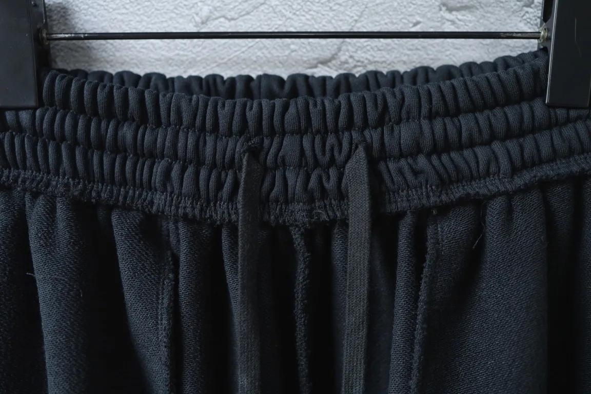 Logo-Embroidered Wide-Leg Sweatpants D24912537 — view 4