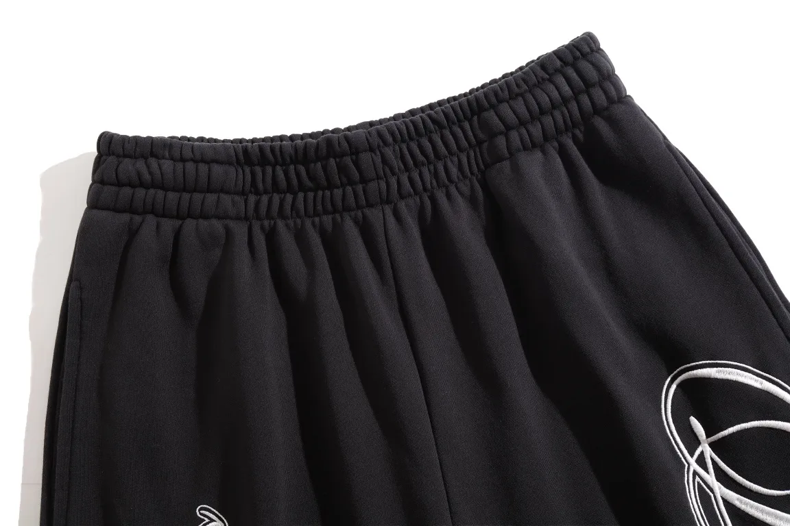 Logo Embroidered Wide-Leg Sweatpants D25521313 — view 52