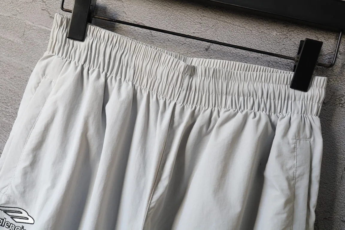 Embroidered Wide-Leg Track Pants D28512517 — view 7