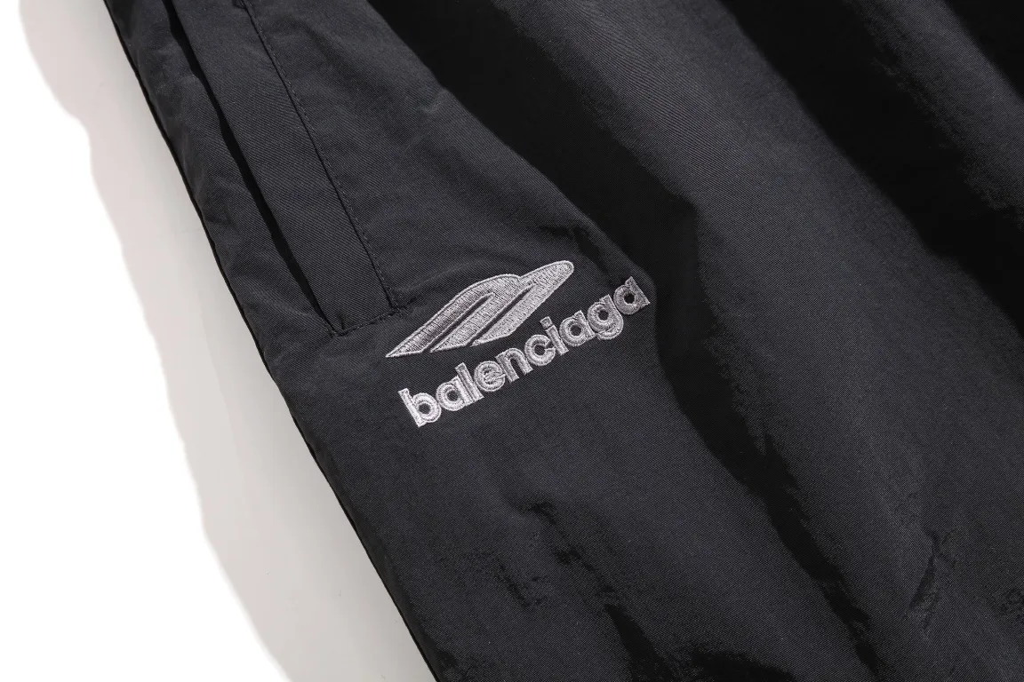 Embroidered Logo Wide-Leg Track Pants D28512520 — view 4