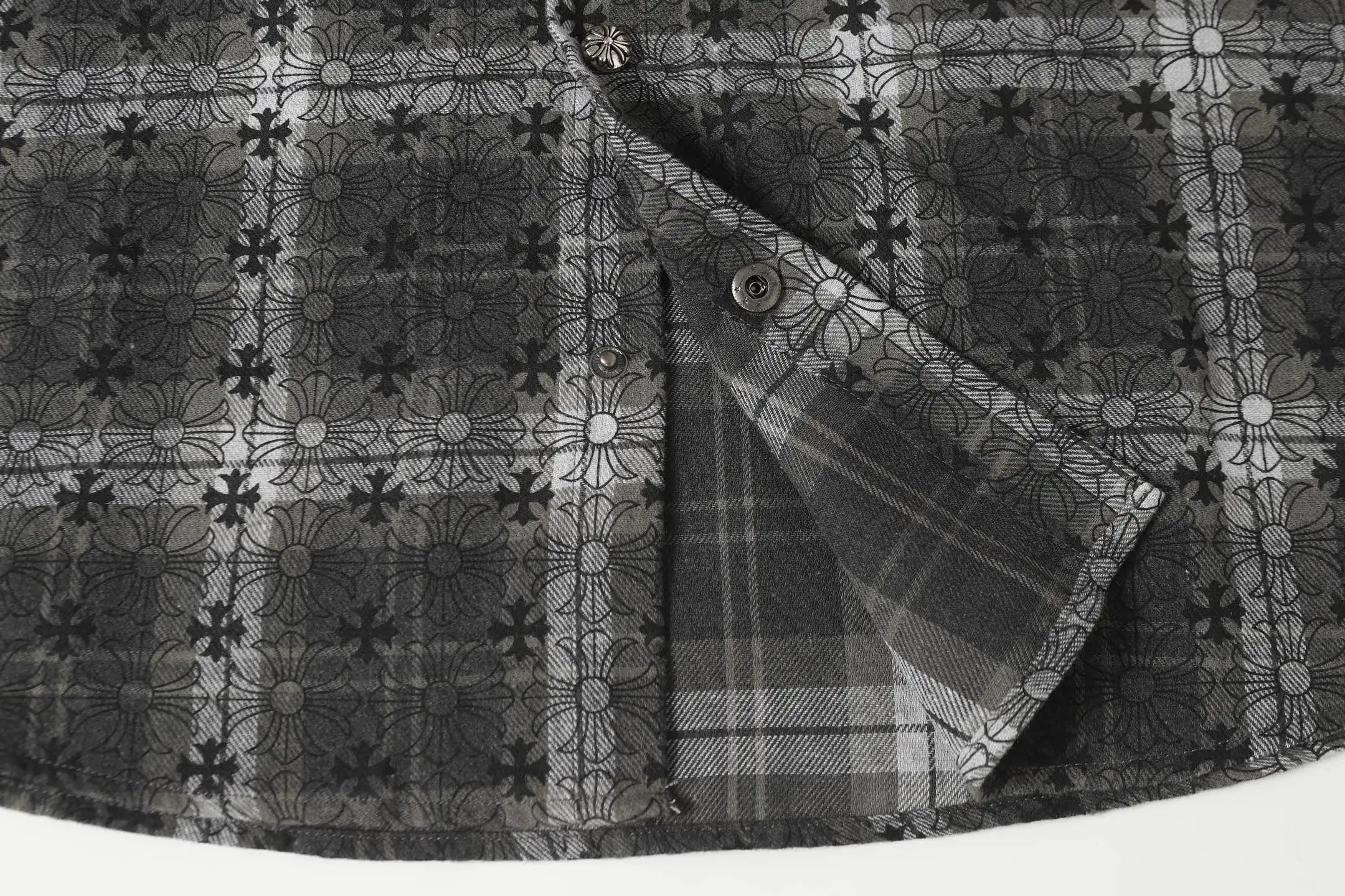 Logo-Jacquard Plaid Flannel Shirt D15013516 — view 8