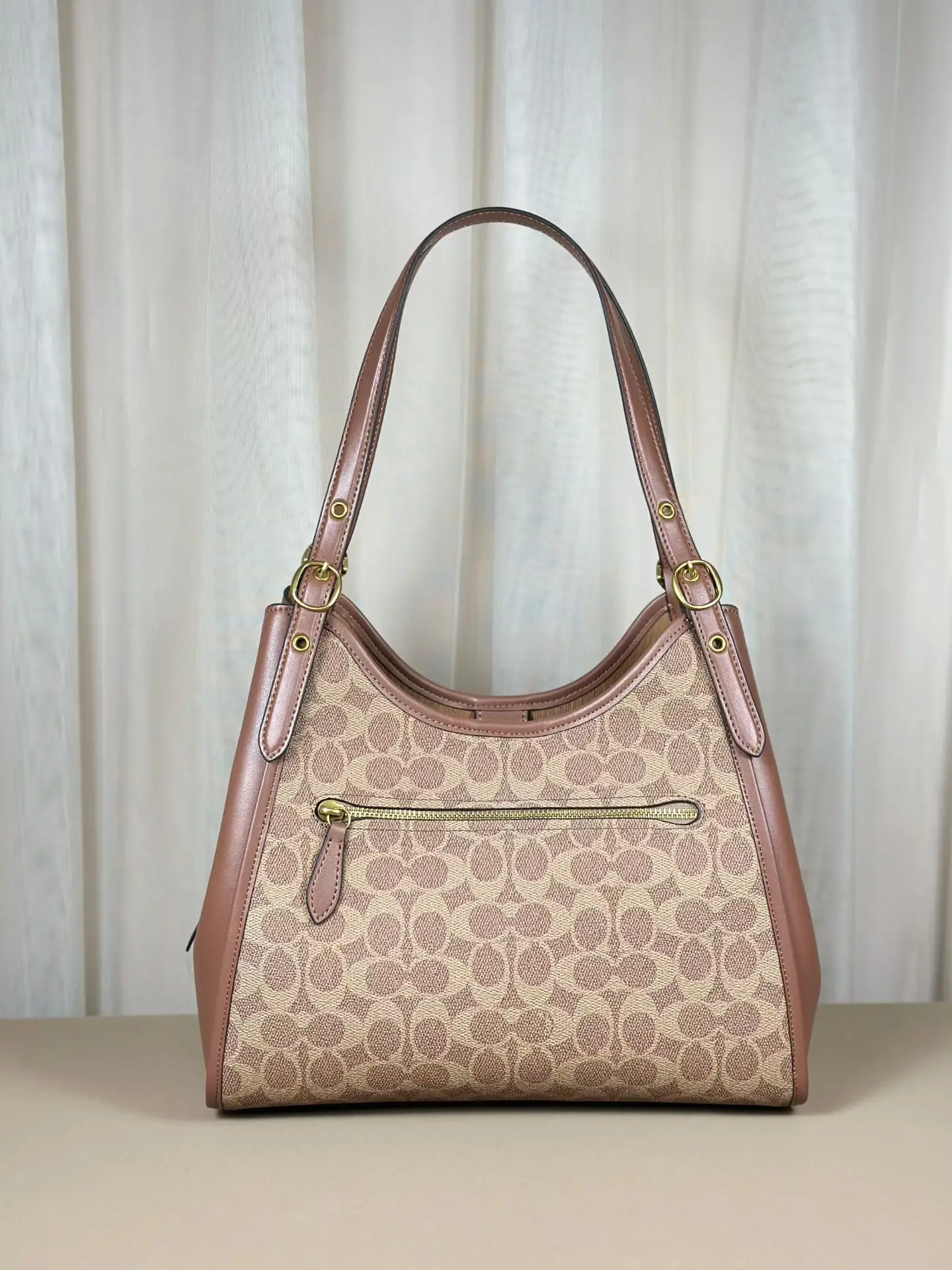 Erin Signature Canvas Shoulder Bag D39018078 — view 3