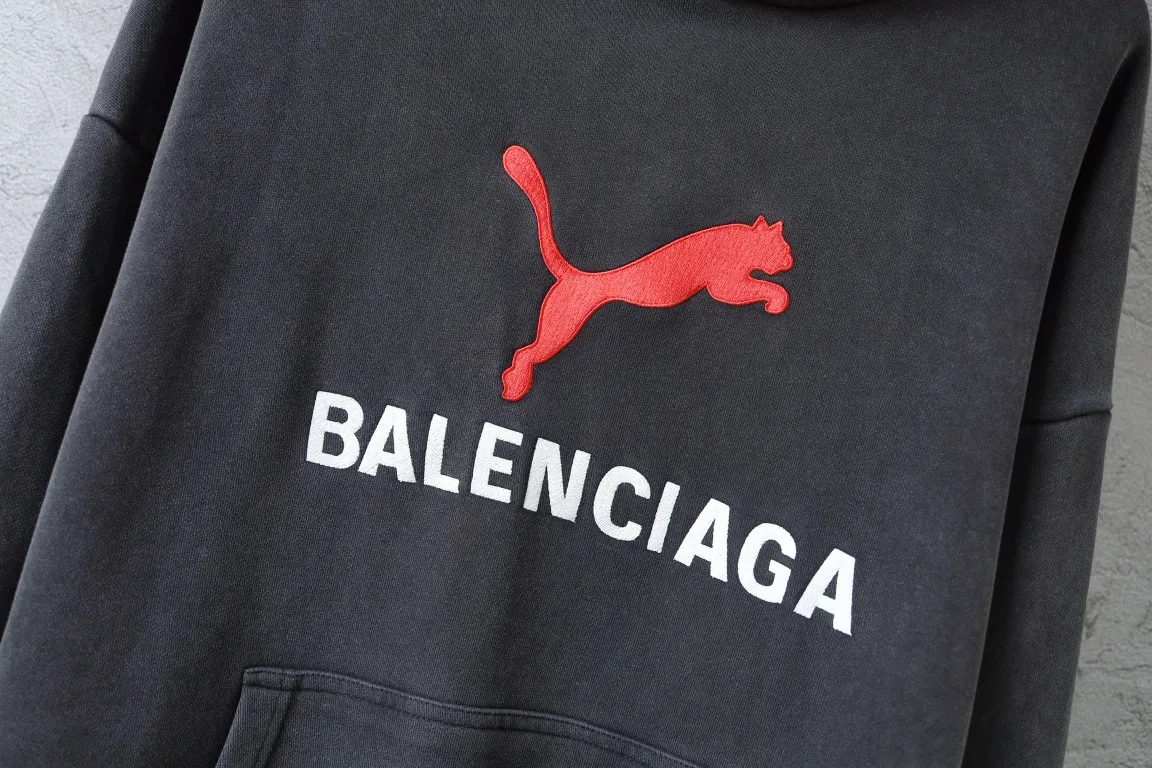 Balenciaga x Puma Embroidered Washed Hoodie D25921332 — view 3