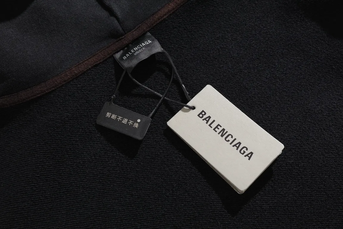 Logo Embroidered Washed Cotton Hoodie D28918802 — view 9
