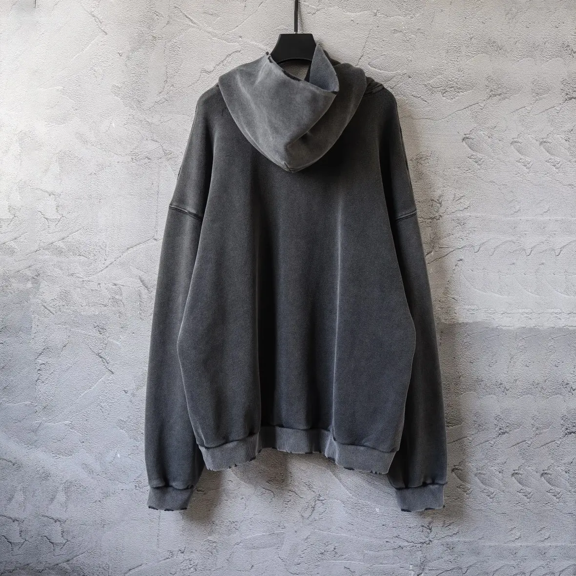 Logo Embroidered Washed Cotton Hoodie D28918802 — view 11
