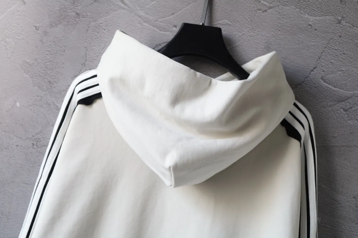 Unity Logo Embroidered Striped Hoodie D29921328 — view 4