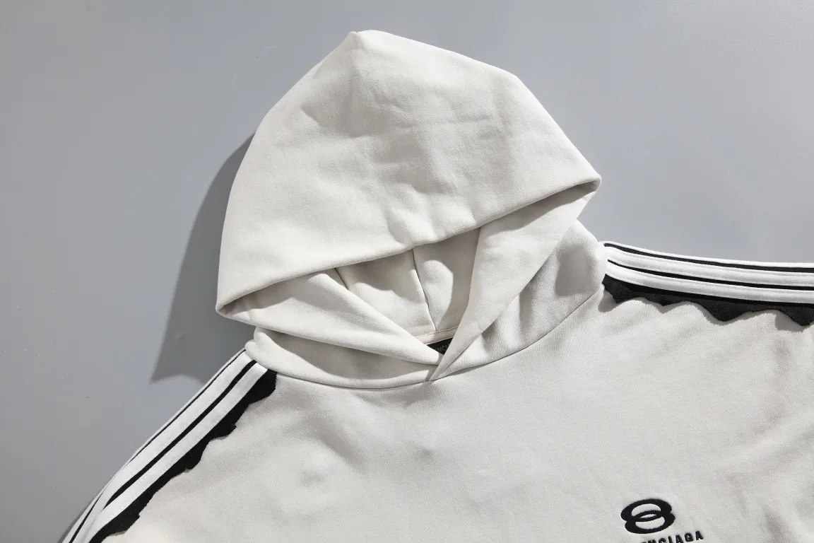 Unity Logo Embroidered Striped Hoodie D29921328 — view 15