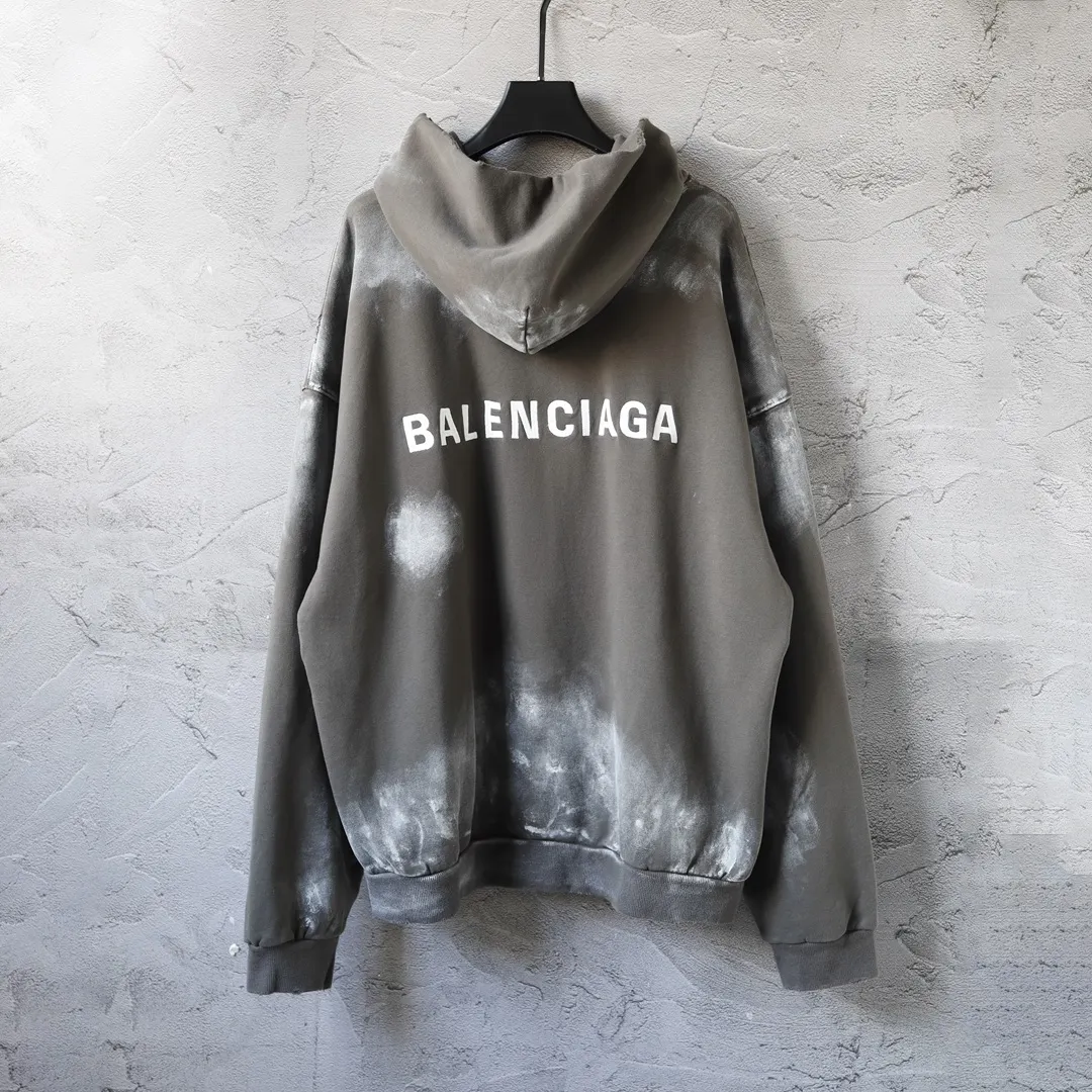 Logo Embroidered Mud-Wash Distressed Hoodie D31918798 — view 2
