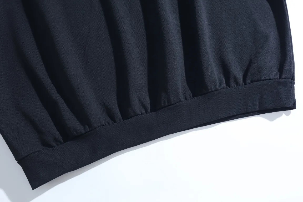 Logo Embroidered Layered-Collar Sweatshirt D27918791 — view 5