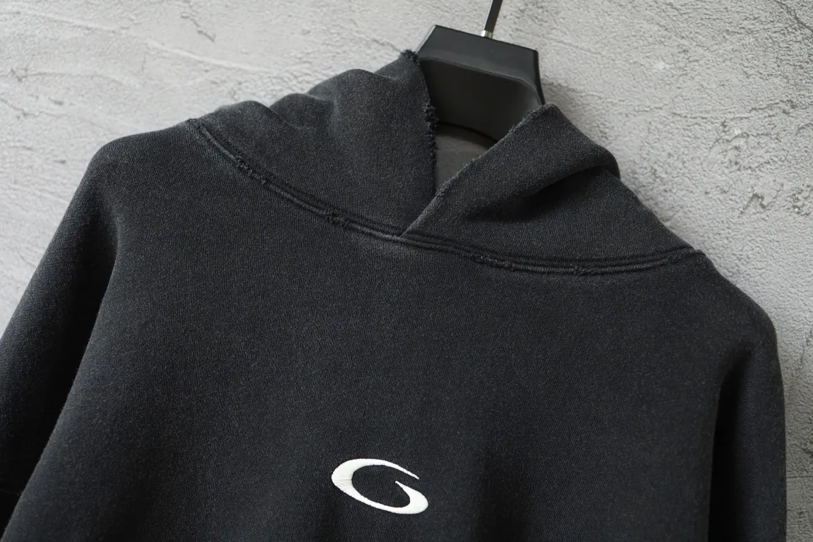 Distressed Graphic Print Oversized Hoodie D27918790 — view 4