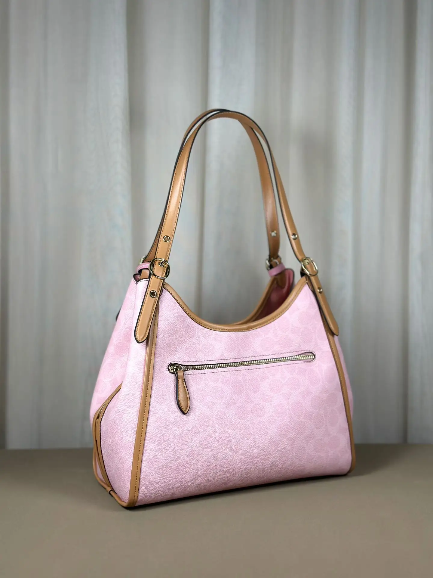 Erin Signature Canvas Shoulder Bag D39018079 — view 5