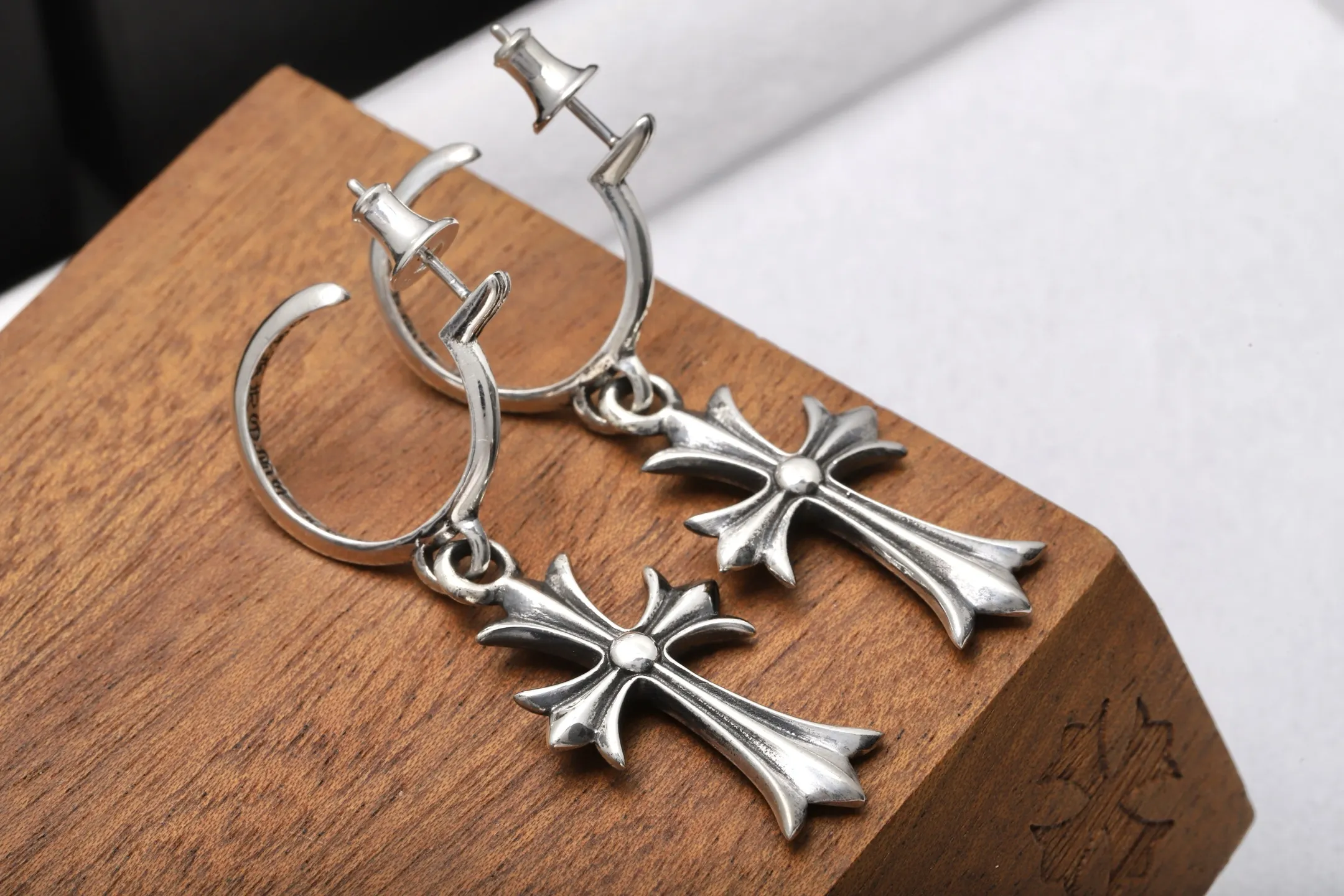 Cross Dangle Hoop Earrings (Sterling Silver) D34017895 — view 3
