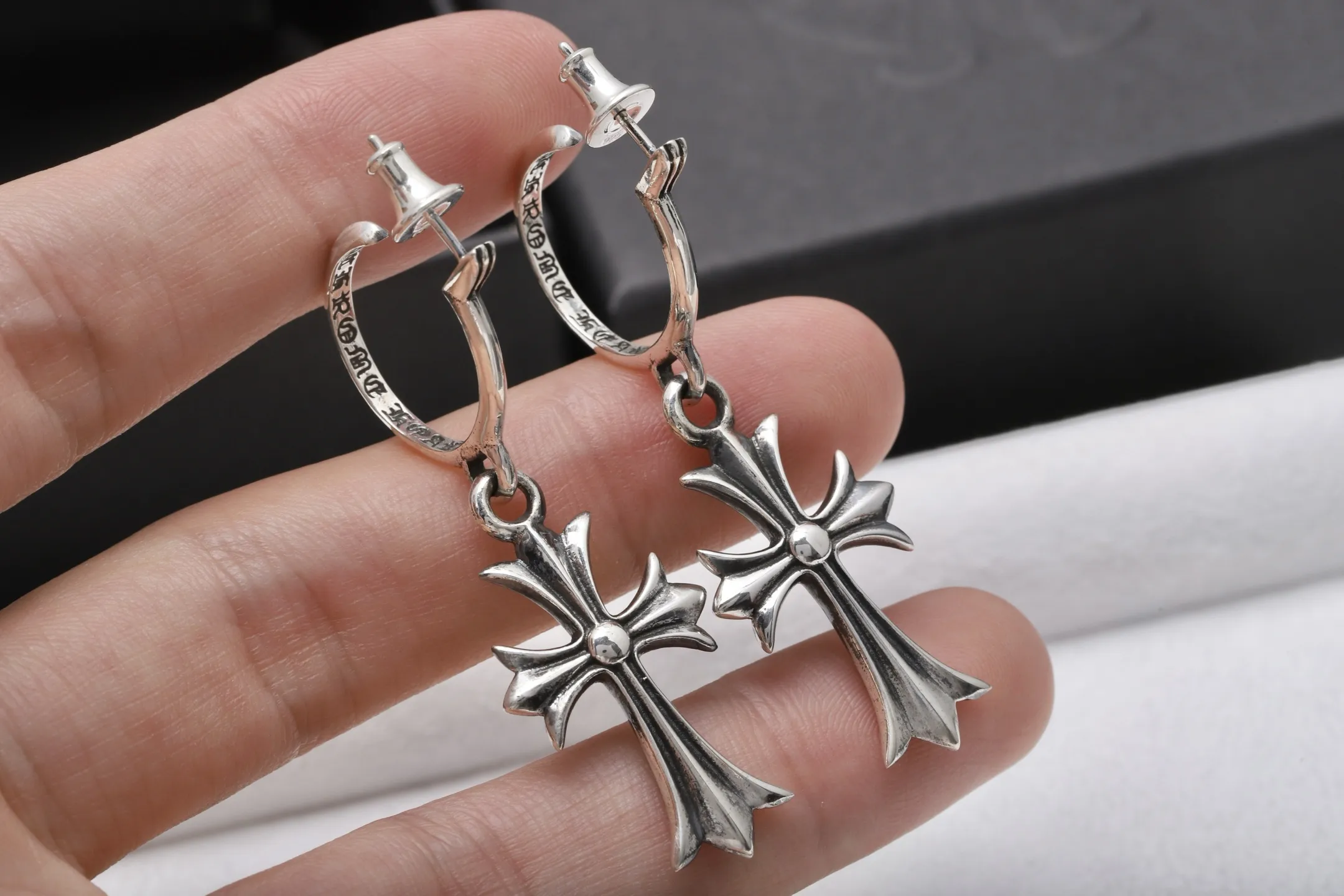 Cross Dangle Hoop Earrings (Sterling Silver) D34017895 — view 4