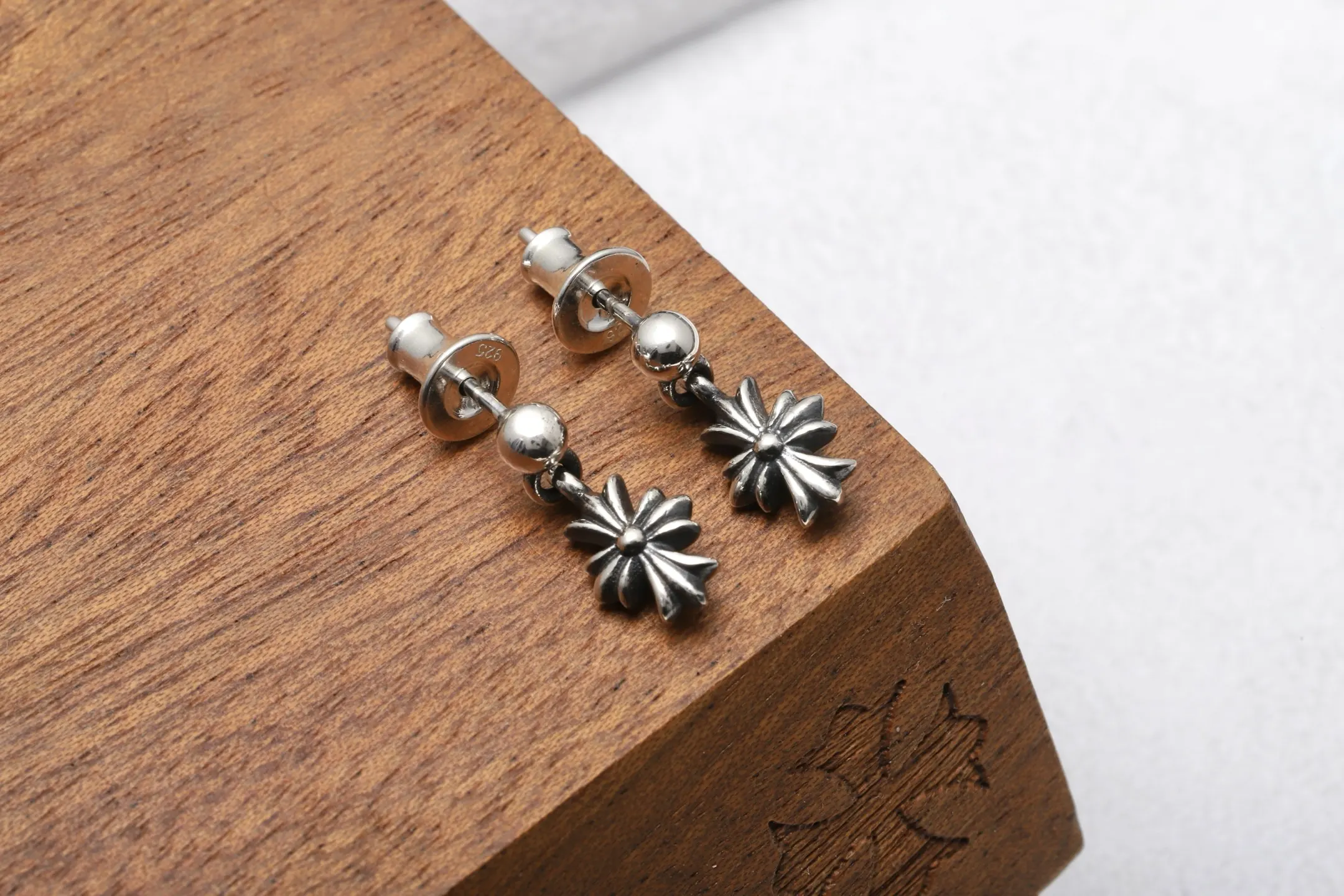 Cross Drop Stud Earrings (Sterling Silver) D15517890 — view 3