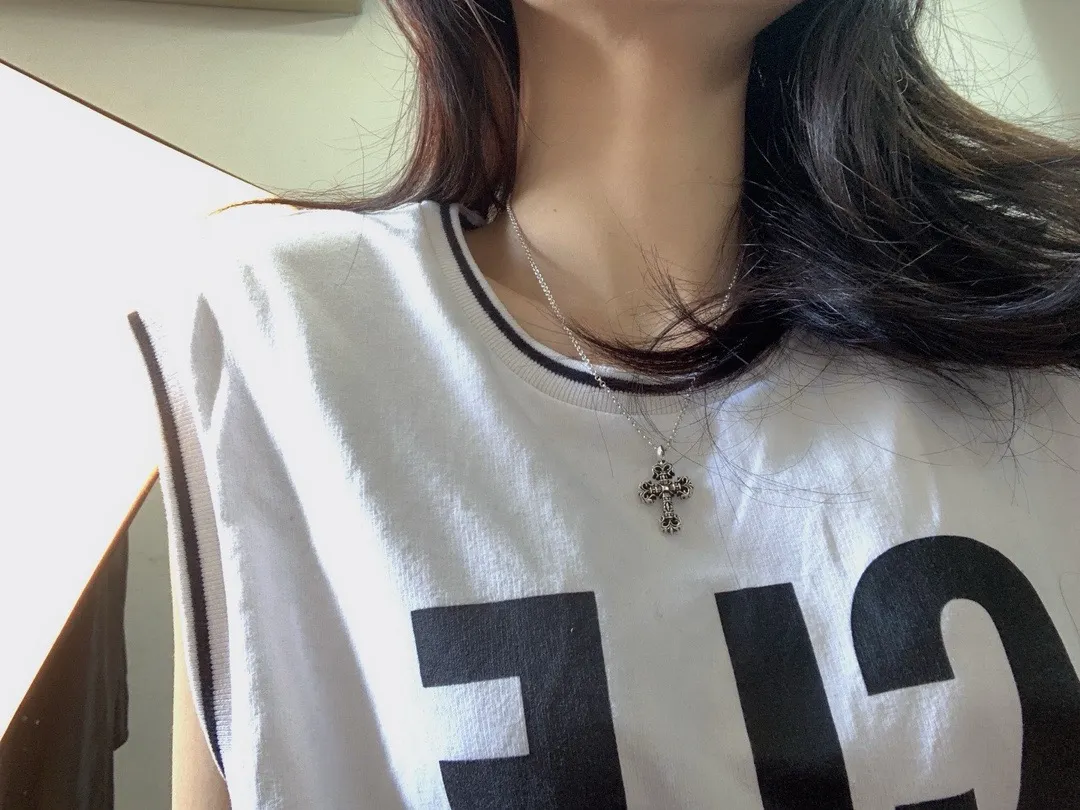Flame Cross Pendant Necklace (Sterling Silver) D34017881 — view 9