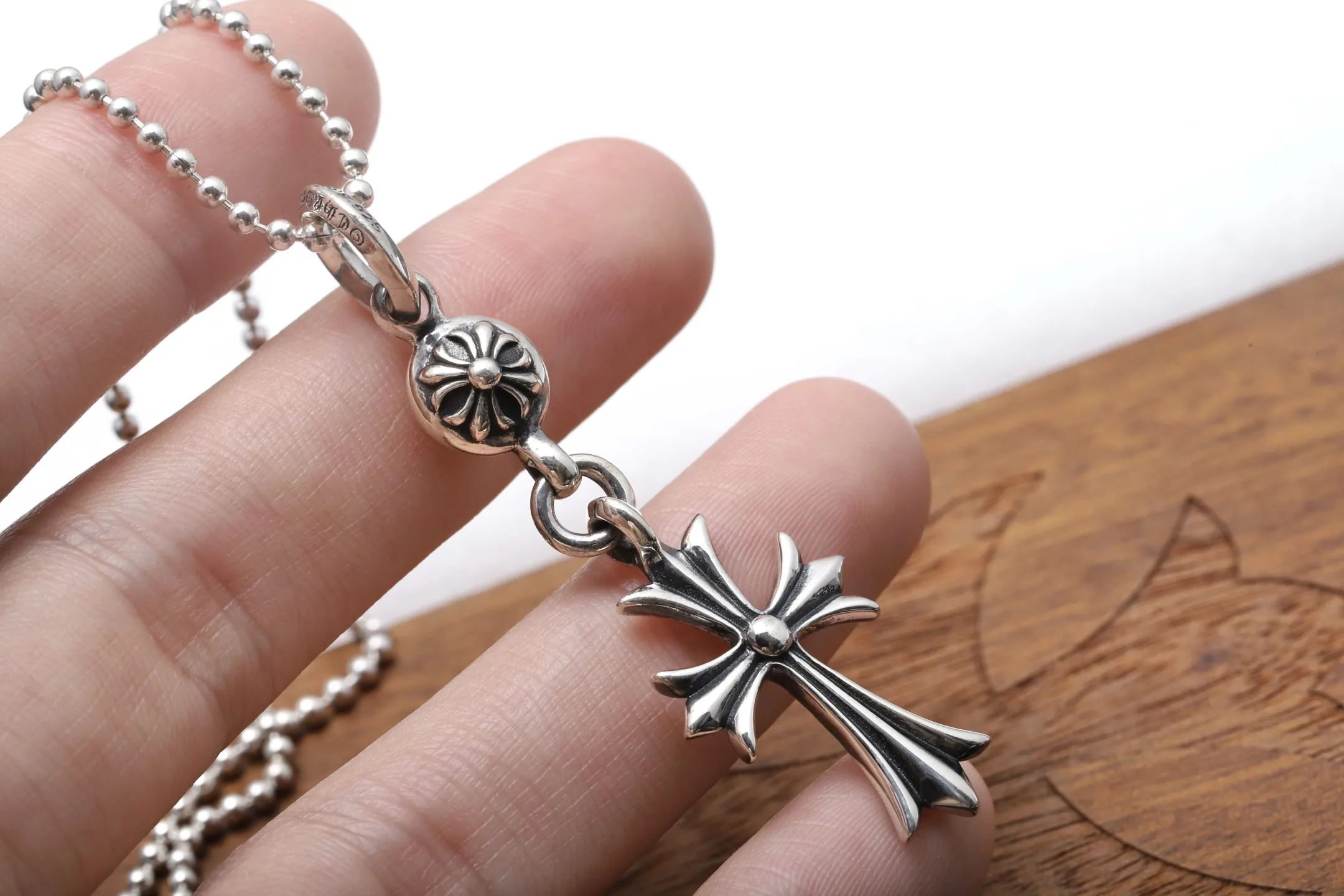 Chrome Hearts-Inspired Cross Pendant Necklace (Sterling Silver) D50017878 — view 4