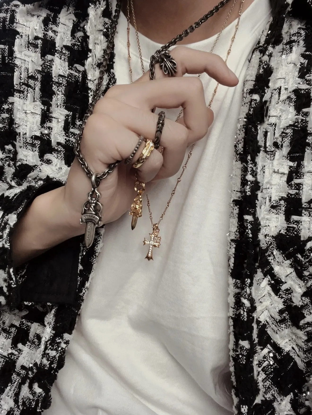 Chrome Hearts Dagger Pendant Necklace D197016537 — view 9