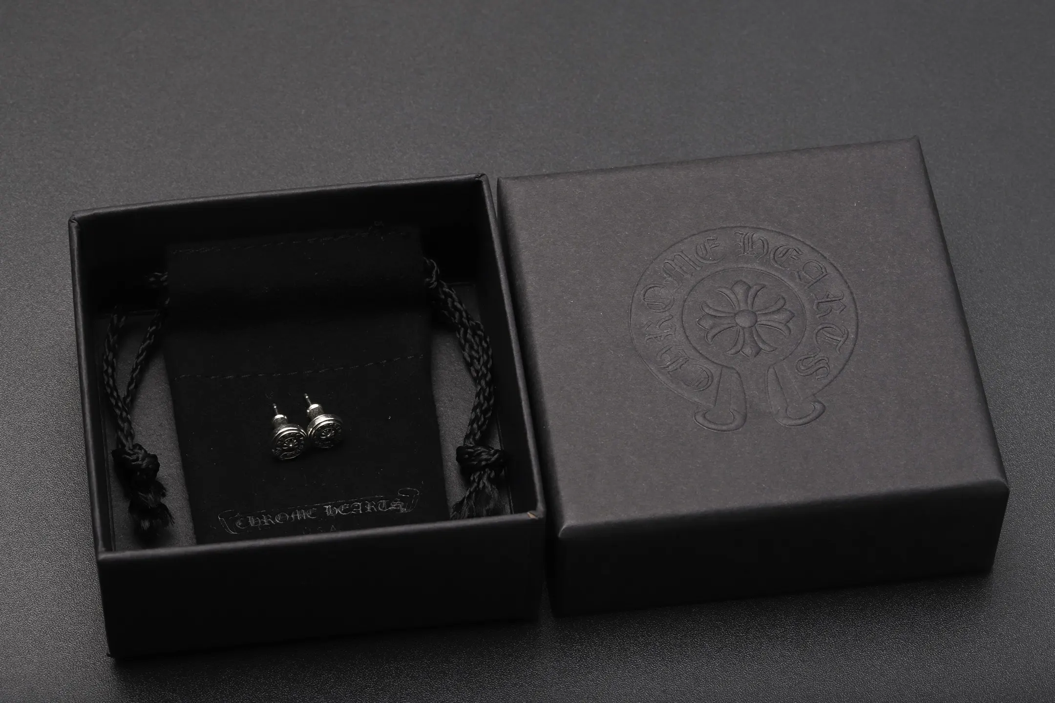 Horseshoe Engraved Sterling Silver Stud Earrings D14517888 — view 2