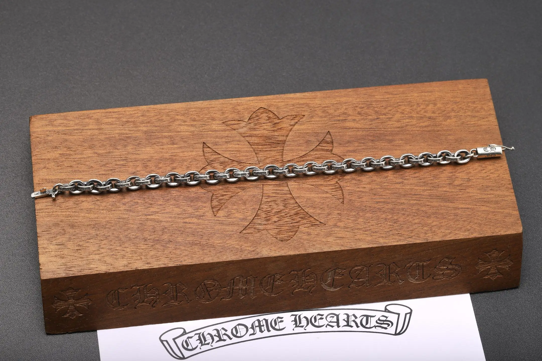Gothic Letter Chain Bracelet (Sterling Silver) D44517896 — view 3