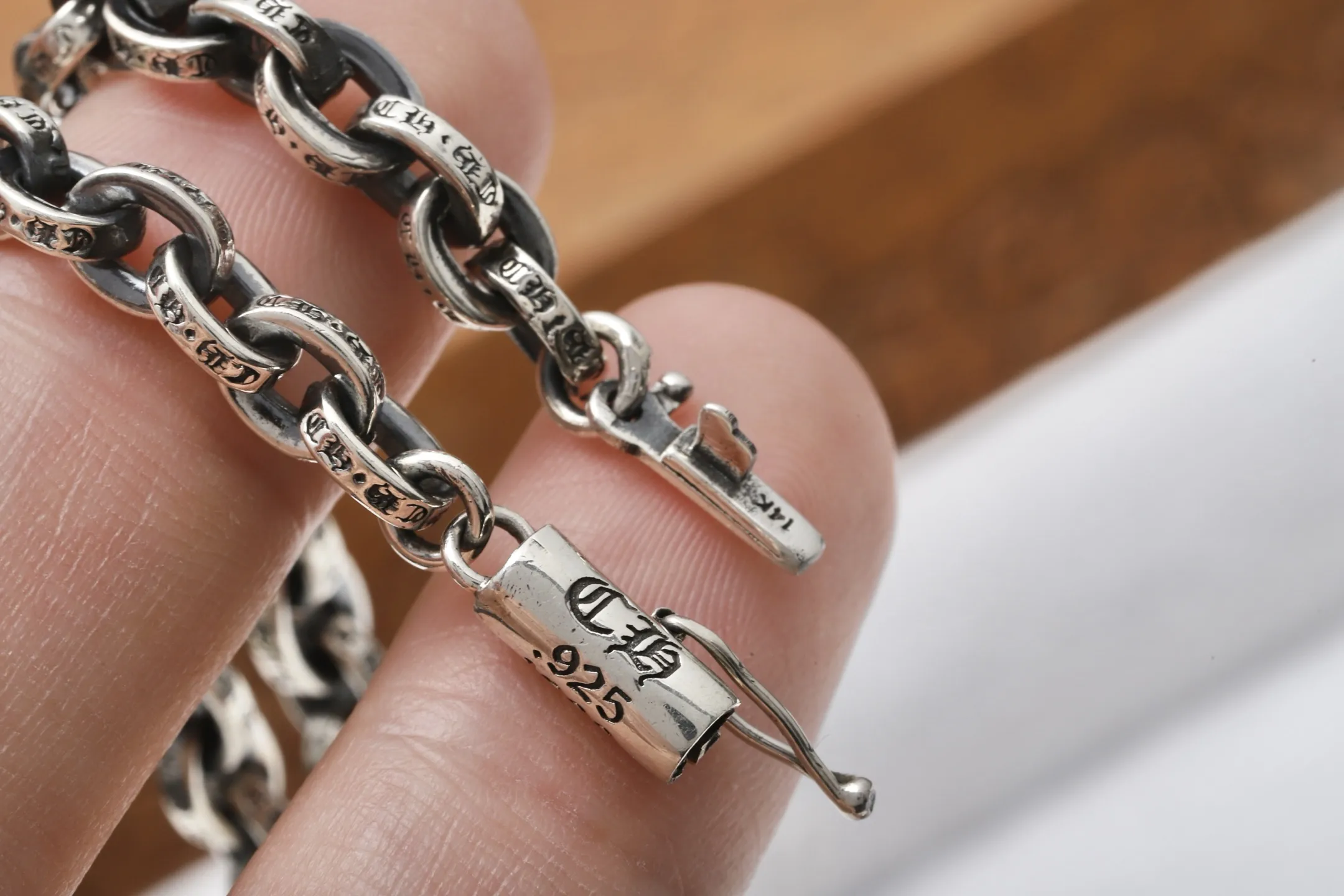 Gothic Letter Chain Bracelet (Sterling Silver) D44517896 — view 6
