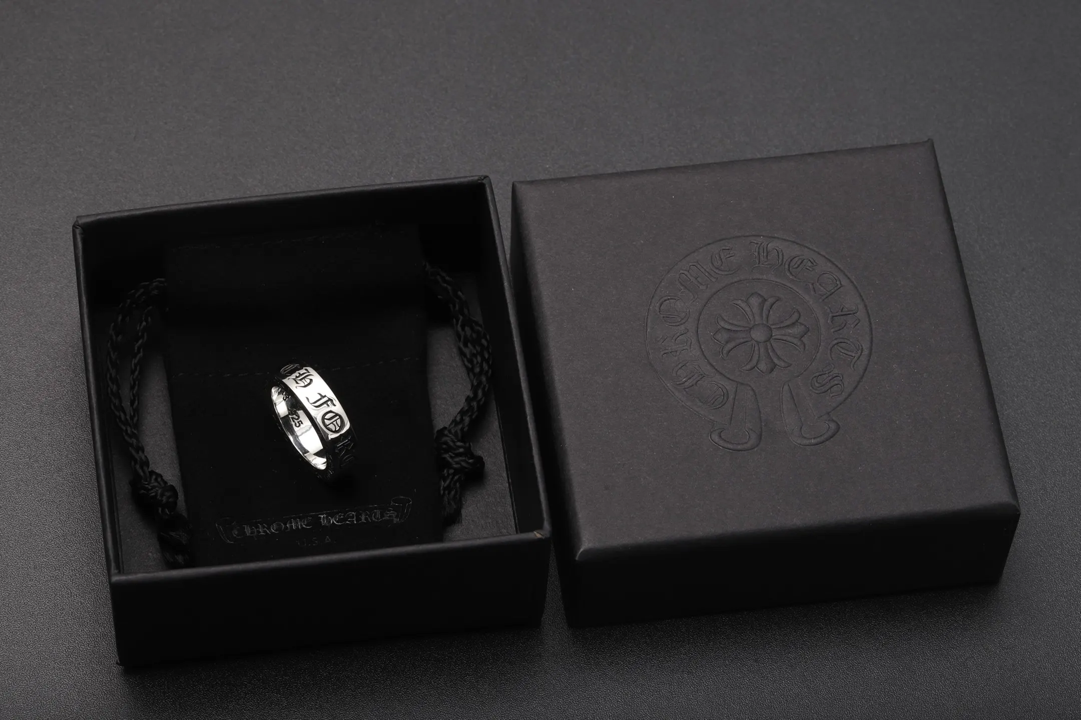 'FOREVER' Engraved Sterling Silver Ring D42517882 — view 2