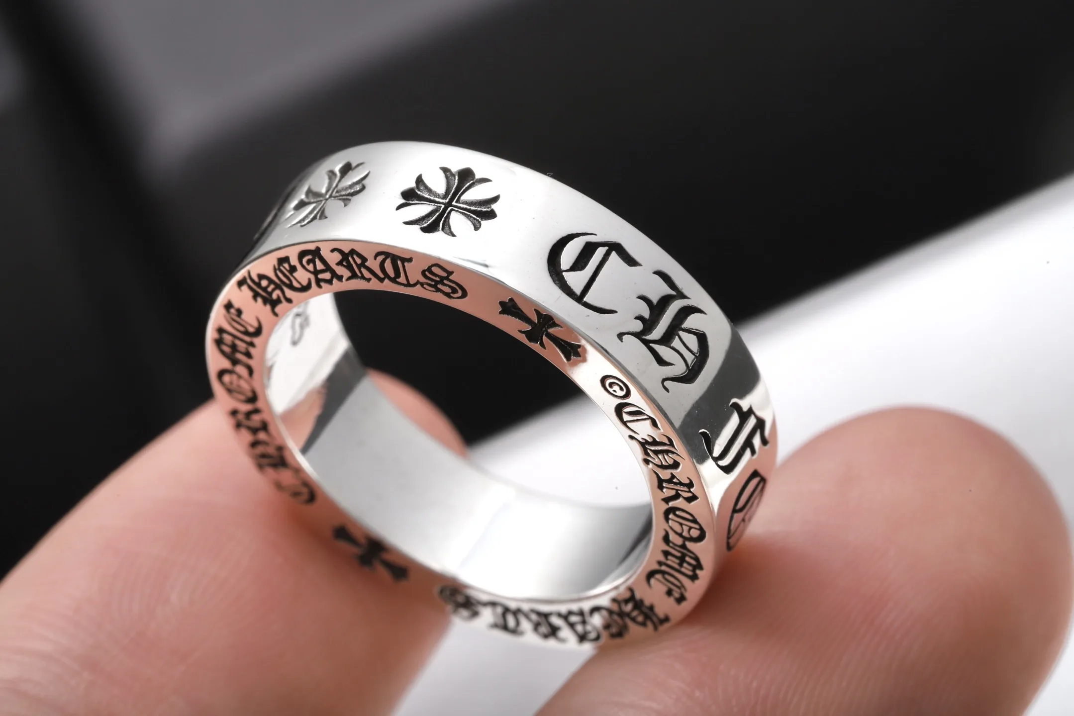 'FOREVER' Engraved Sterling Silver Ring D42517882 — view 4