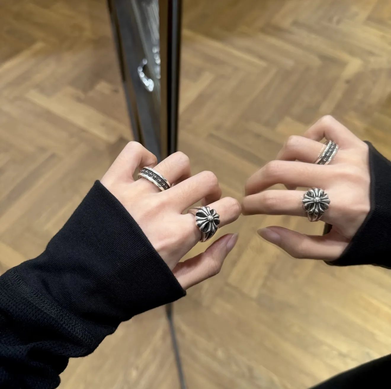 Mini Cross Motif Sterling Silver Ring D47017883 — view 11