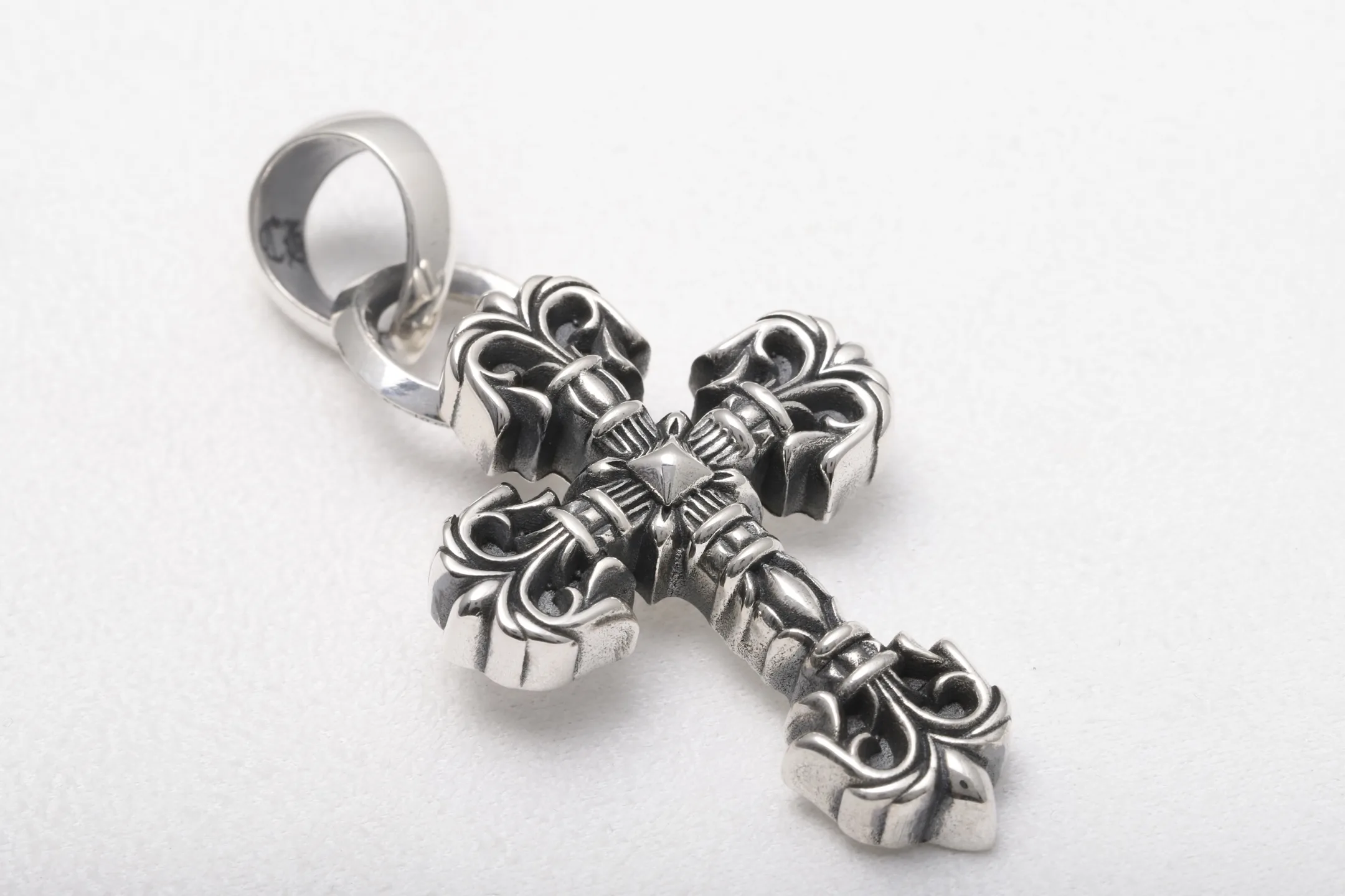 Flame Cross Pendant Necklace (Sterling Silver) D161017875 — view 7