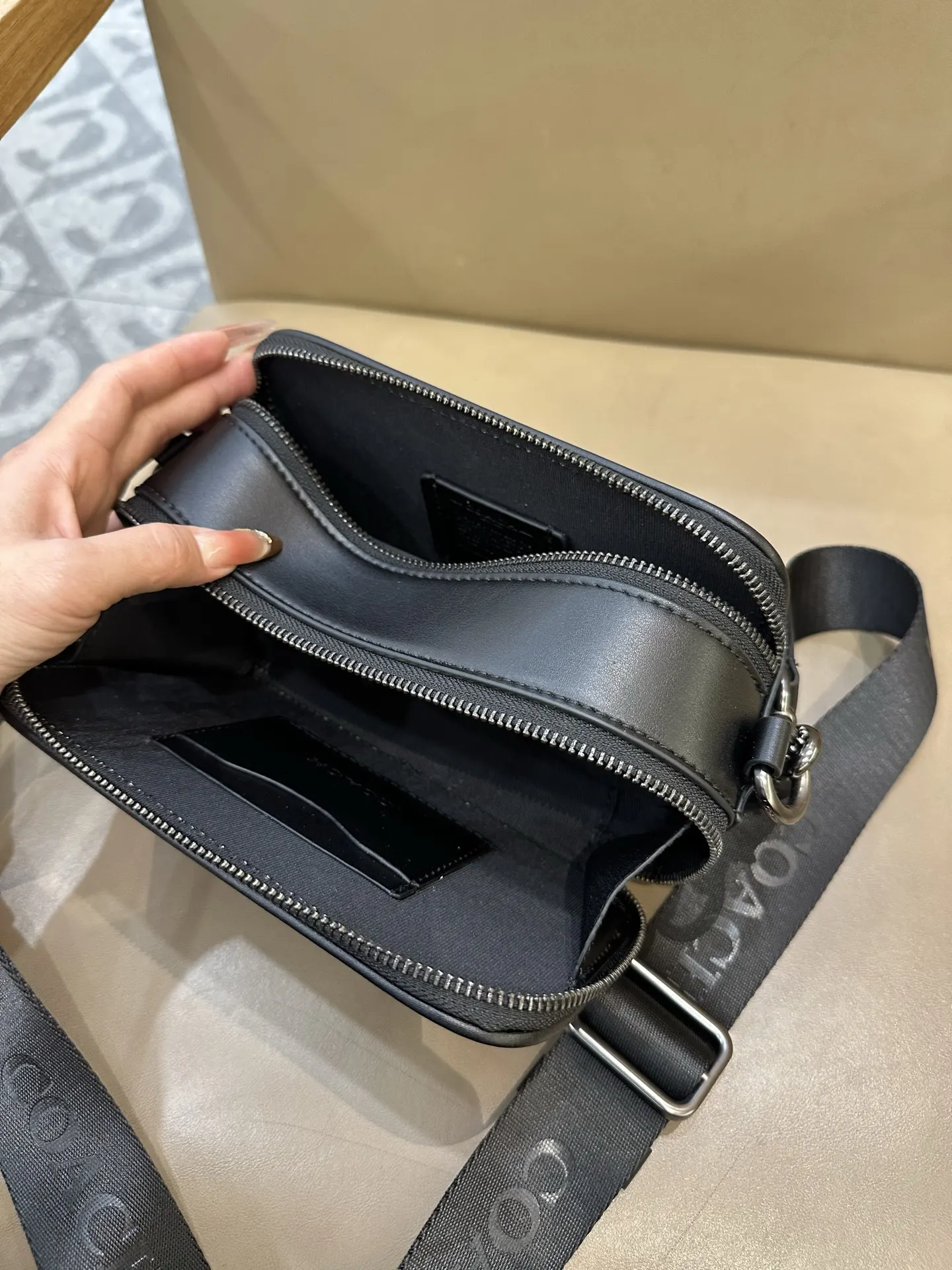 Coach Wyatt Signature Canvas Camera Bag D38017960 — view 18
