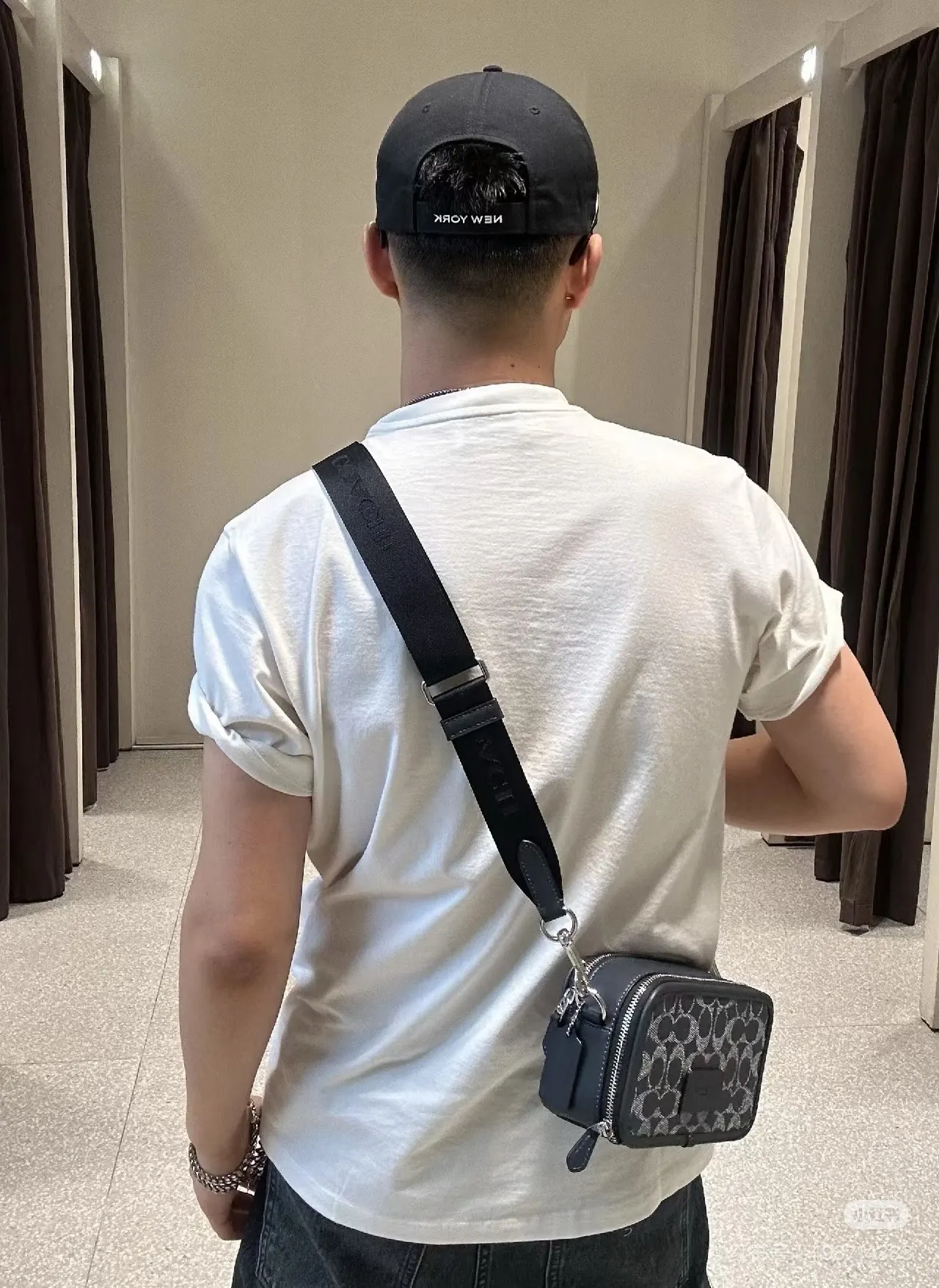 Signature Coated Canvas Camera Bag D38017961 — view 11