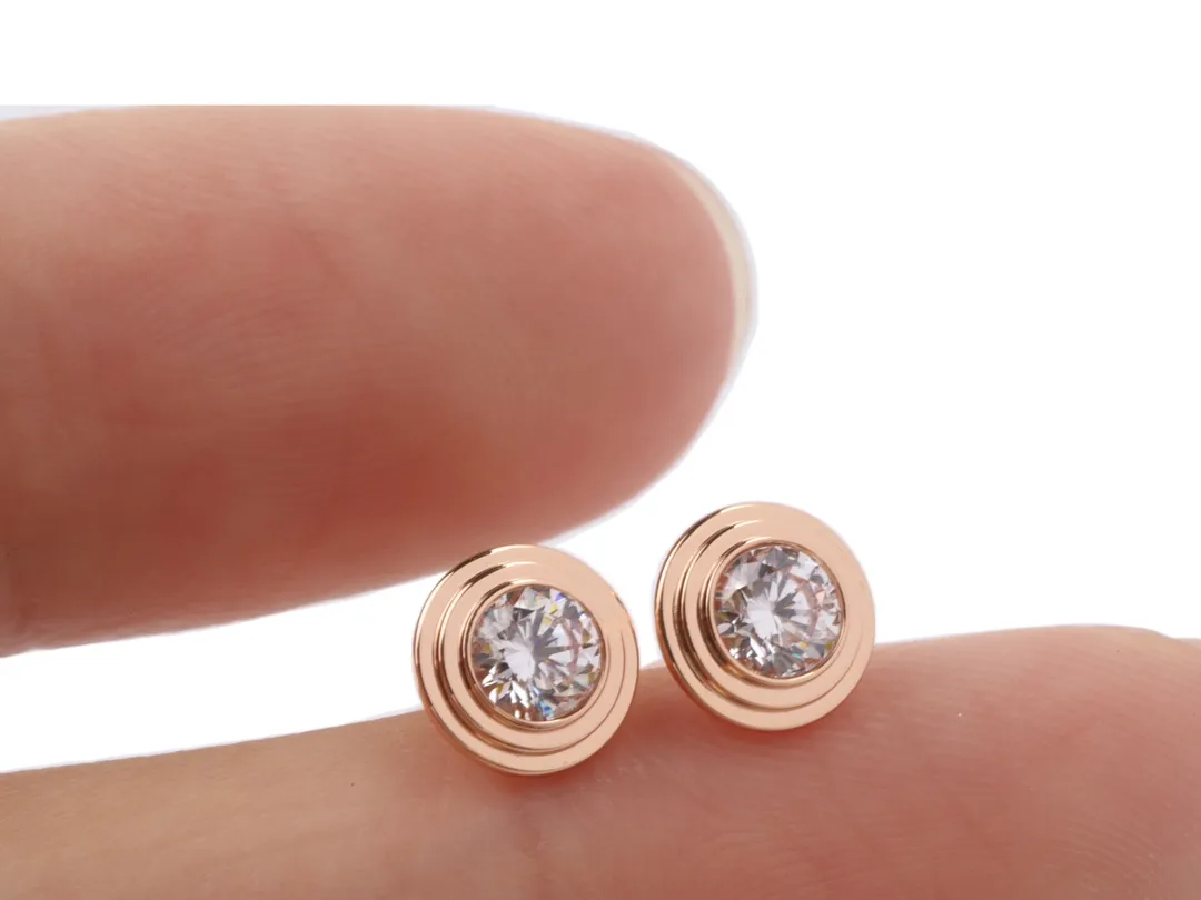 D'Amour Solitaire Stud Earrings (Gold-Plated Brass) D11516876 — view 4