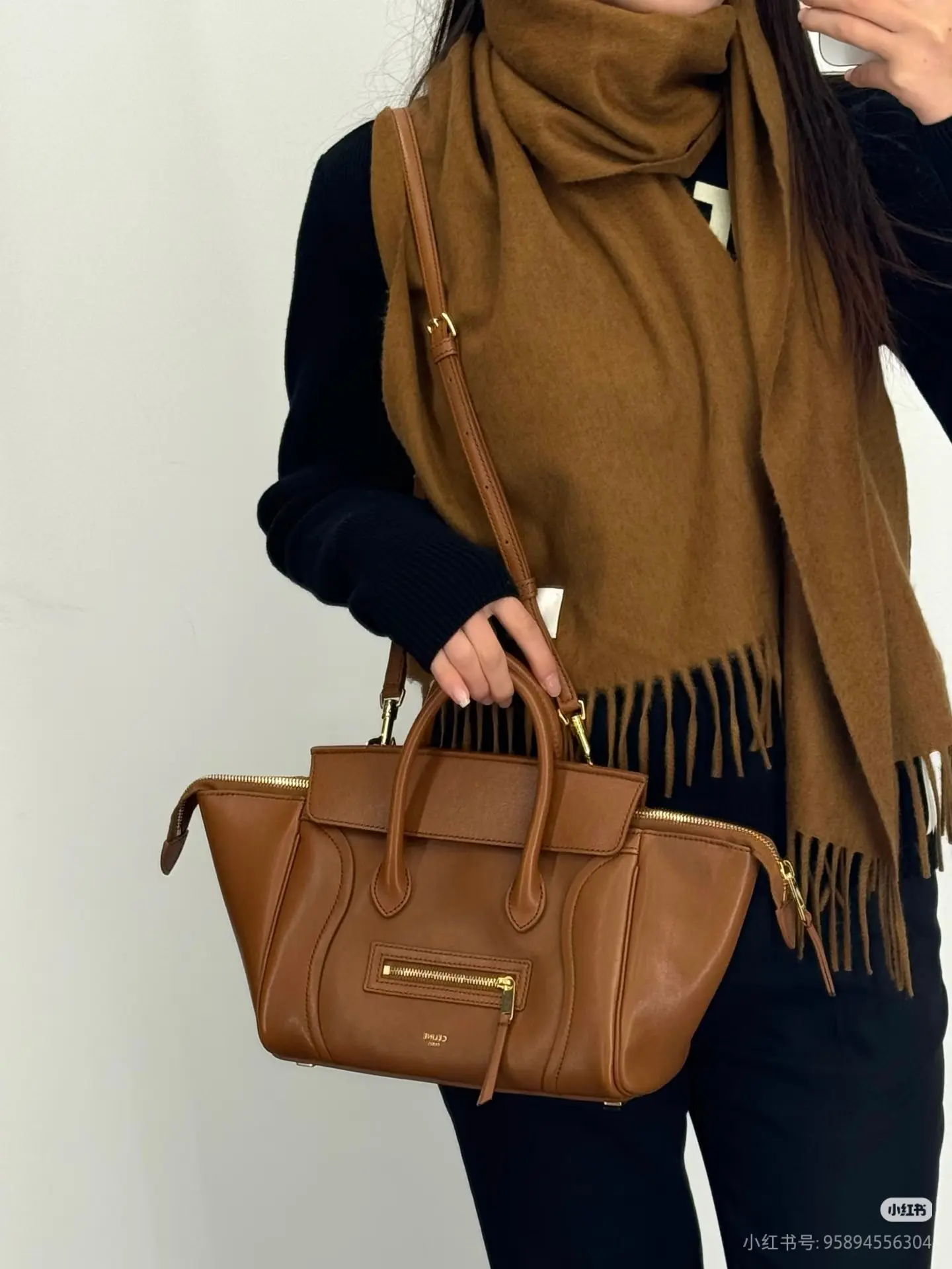 Celine Trapeze Small Top-Handle Bag D57017783 — view 4