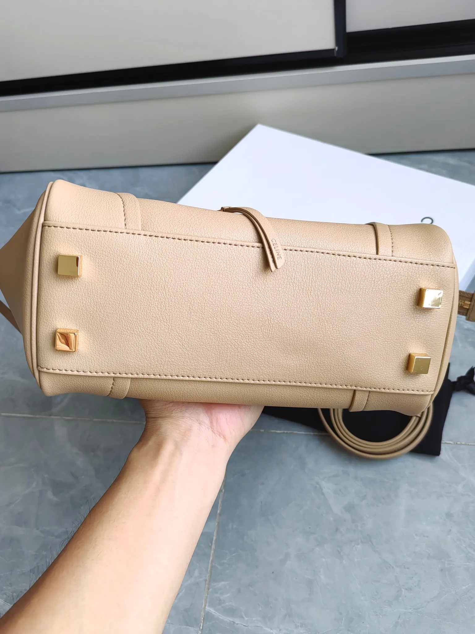Celine Luggage Nano Grained Leather Bag D57017782 — view 3