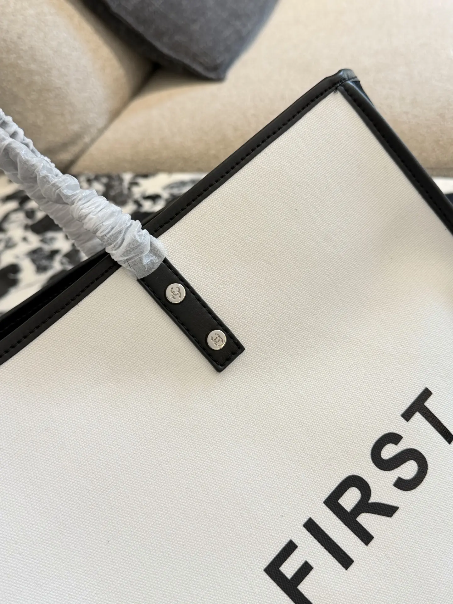 Ladies First Canvas Tote Bag D34018084 — view 7