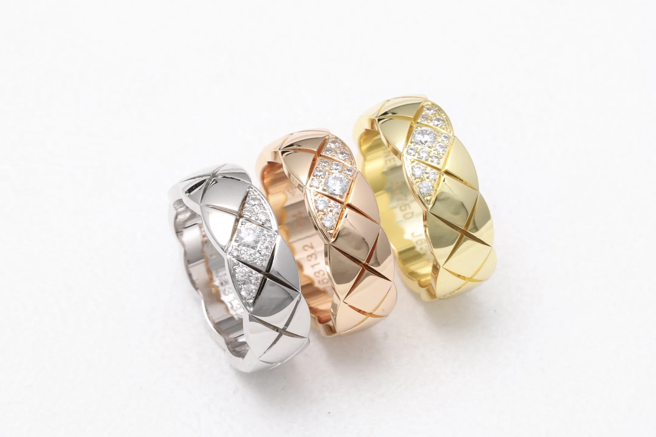 Coco Crush Quilted Motif Ring (Gold-Plated Brass) D11016568 — view 3