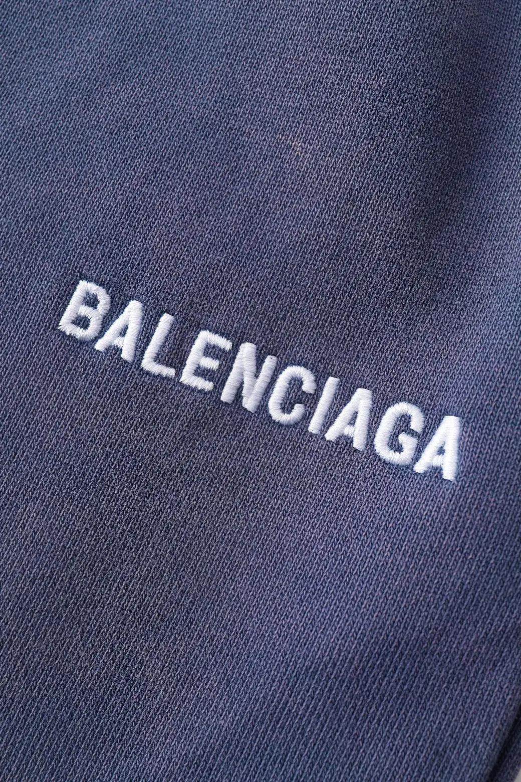 Logo Embroidered Garment-Dye Sweat Shorts D18921261 — view 7