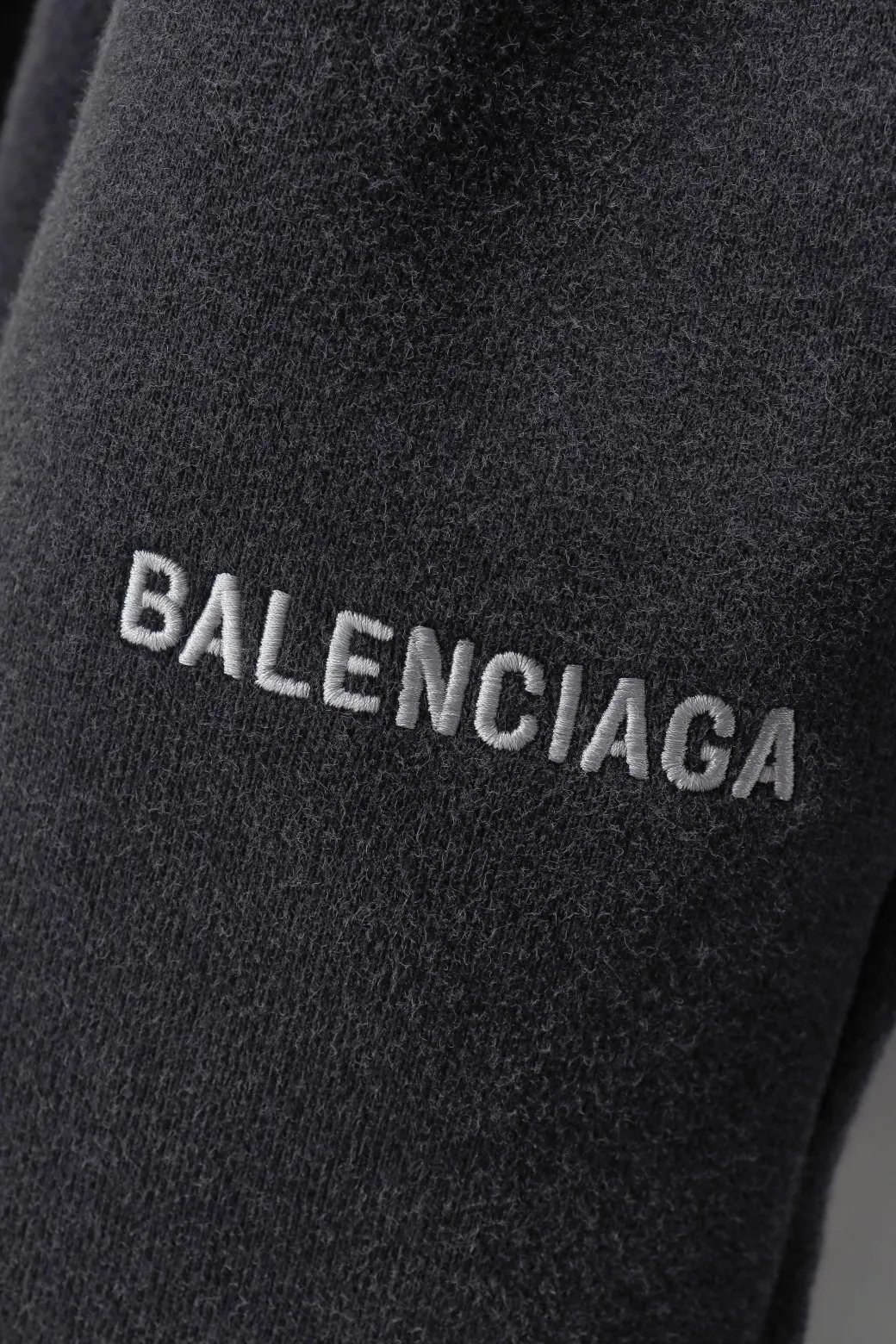 Logo Embroidered Washed Cotton Sweatpants D18918811 — view 12