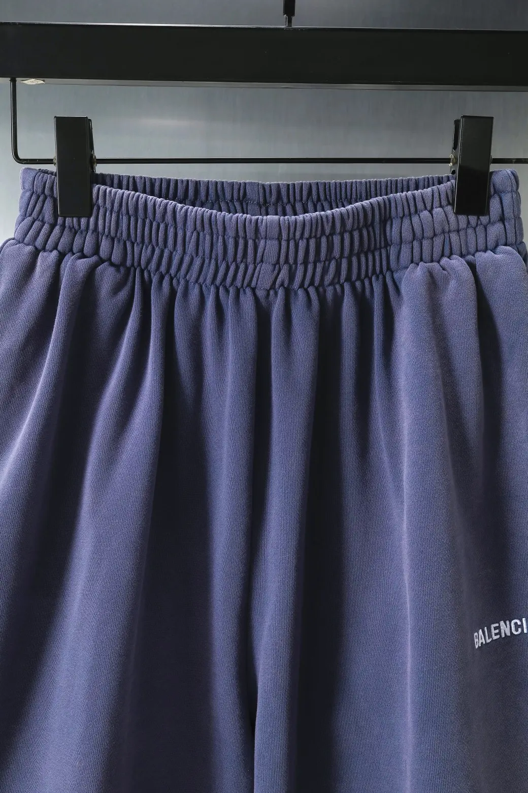 Logo-Embroidered Washed Cotton Shorts D18921260 — view 4