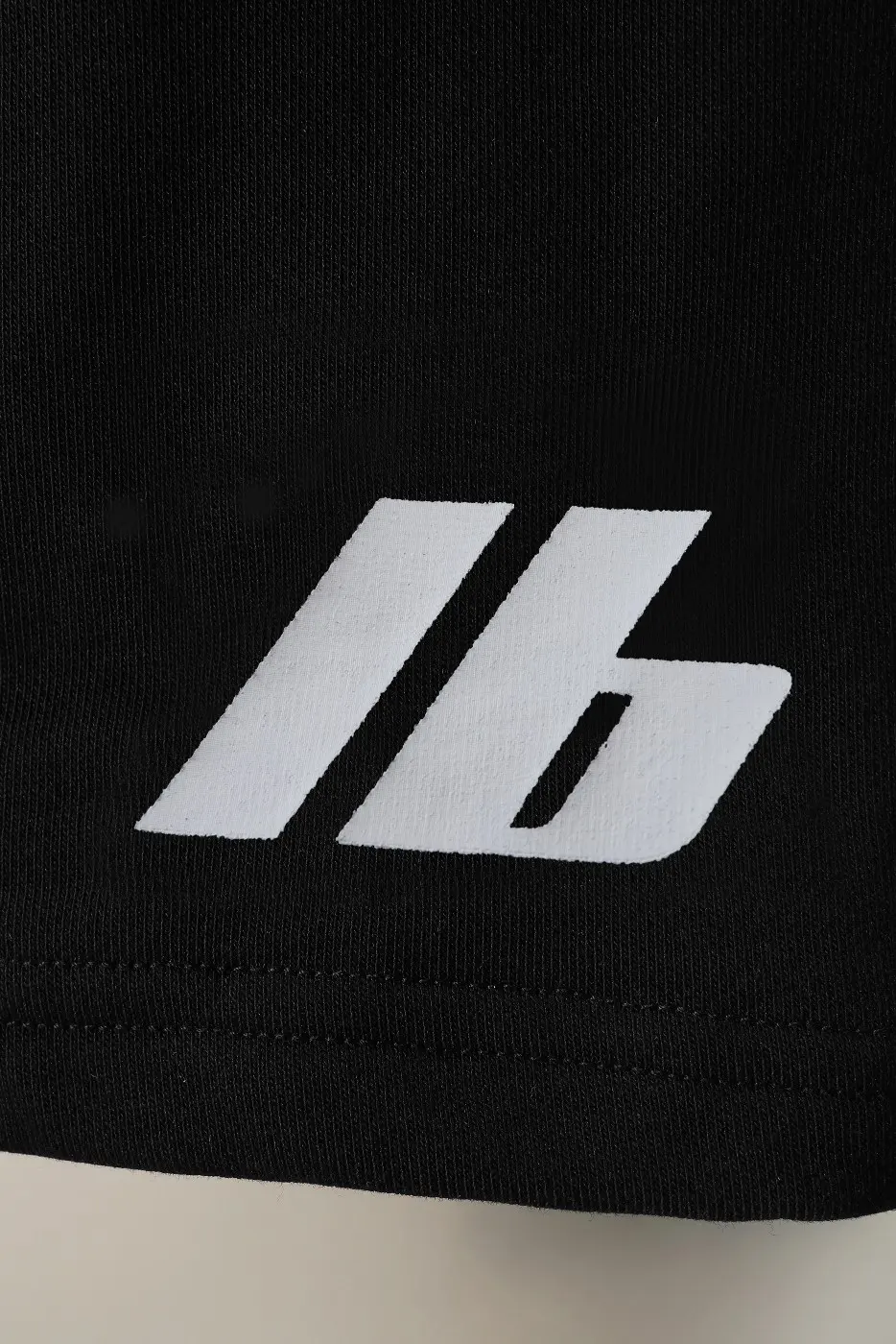Logo Print Drawstring Shorts D16521259 — view 3