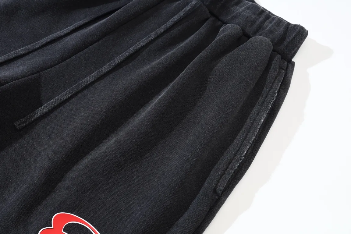 Washed Graphic Print Sweat Shorts D21521301 — view 15