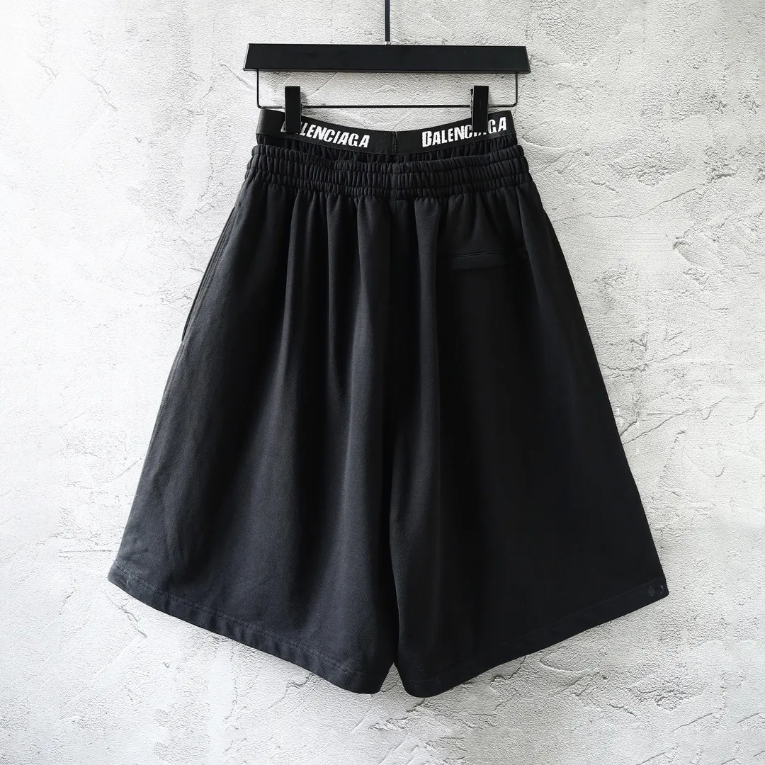 Trompe L'oeil Double-Waistband Sweat Shorts D21921321 — view 2