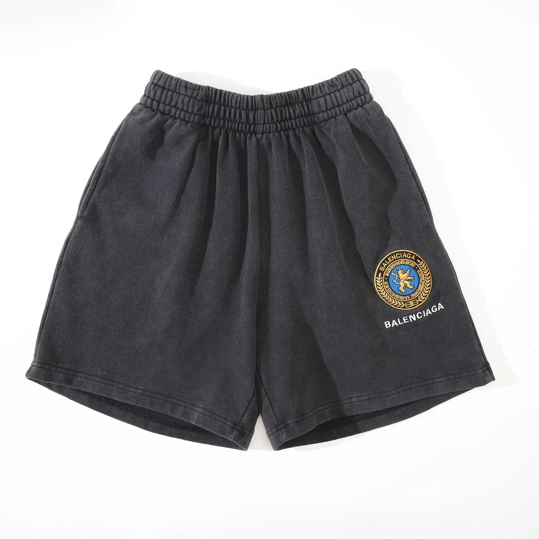 Embroidered Crest Washed Cotton Shorts D19921302 — view 10