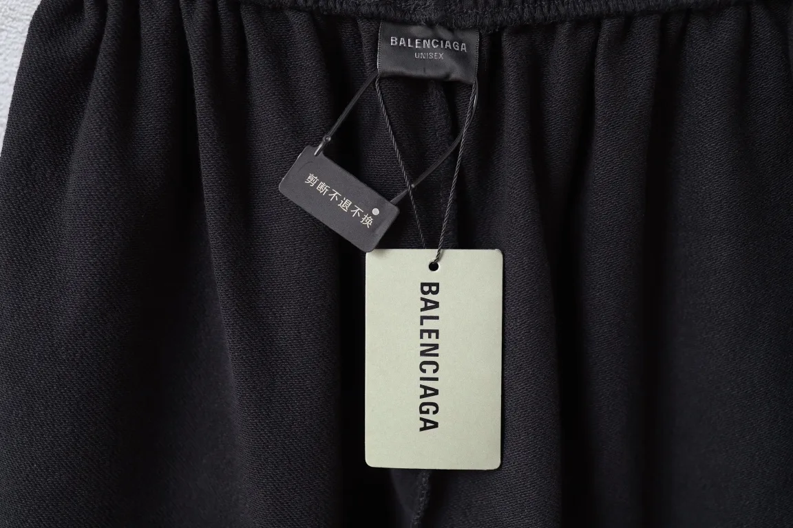Embroidered Logo Track Shorts D19921306 — view 9