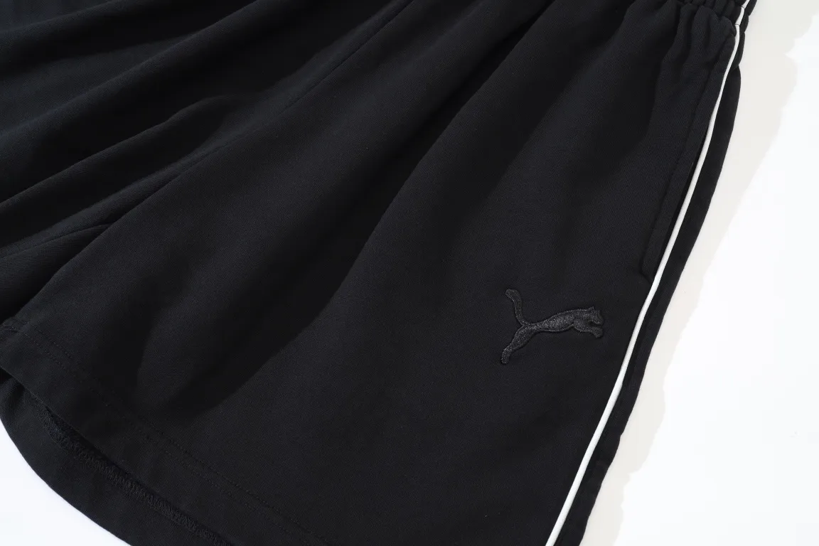 Embroidered Logo Track Shorts D19921306 — view 12